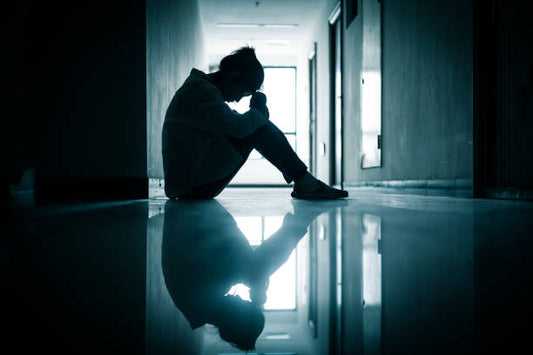 TOOLS TO OVERCOME TRAUMA & THRIVE